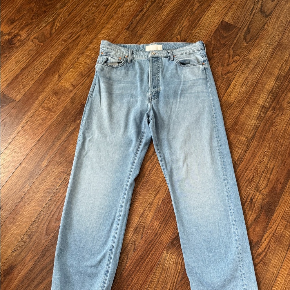 MOTHER Light Wash Cropped Ankle Jeans